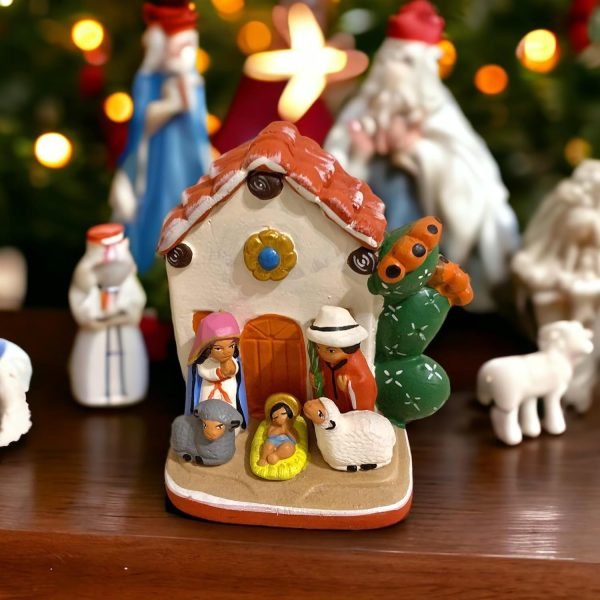 Decor Ethnic Nativity Scene 1 piece 3.5x4.5", Christmas decor ornaments handmade in Peru
